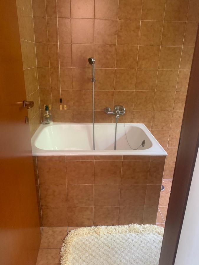 Green Apartment Albavilla ภายนอก รูปภาพ
